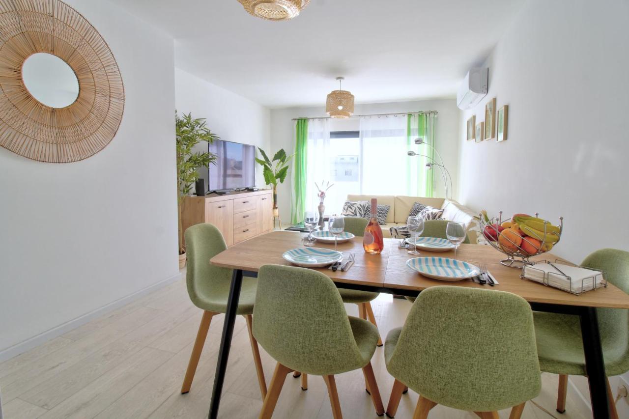 Center Location, Ac, Swimming Pool, And Parking Apartment Olhao Exterior photo